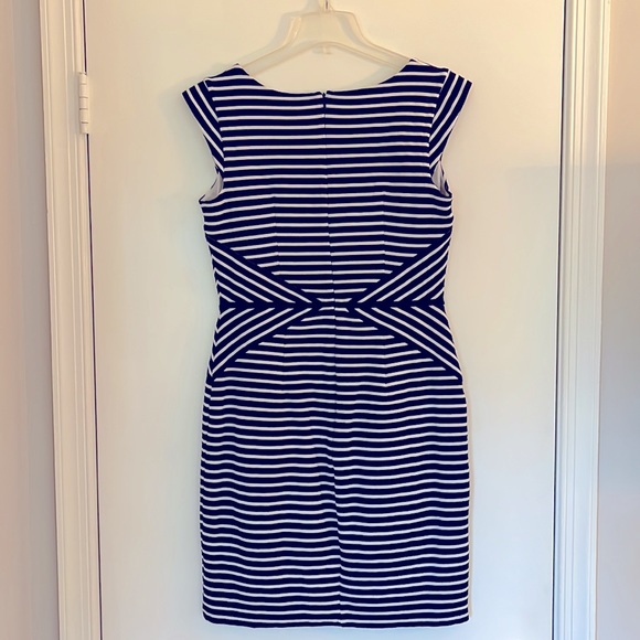 Ann Taylor Cap Sleeve Summer Navy/White Dress - Size 6! - Picture 6 of 8